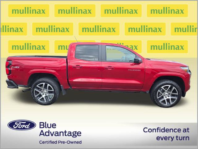 Used 2024 Chevrolet Colorado Z71 w/ Z71 Convenience Package 2 AWD/4WD image 2