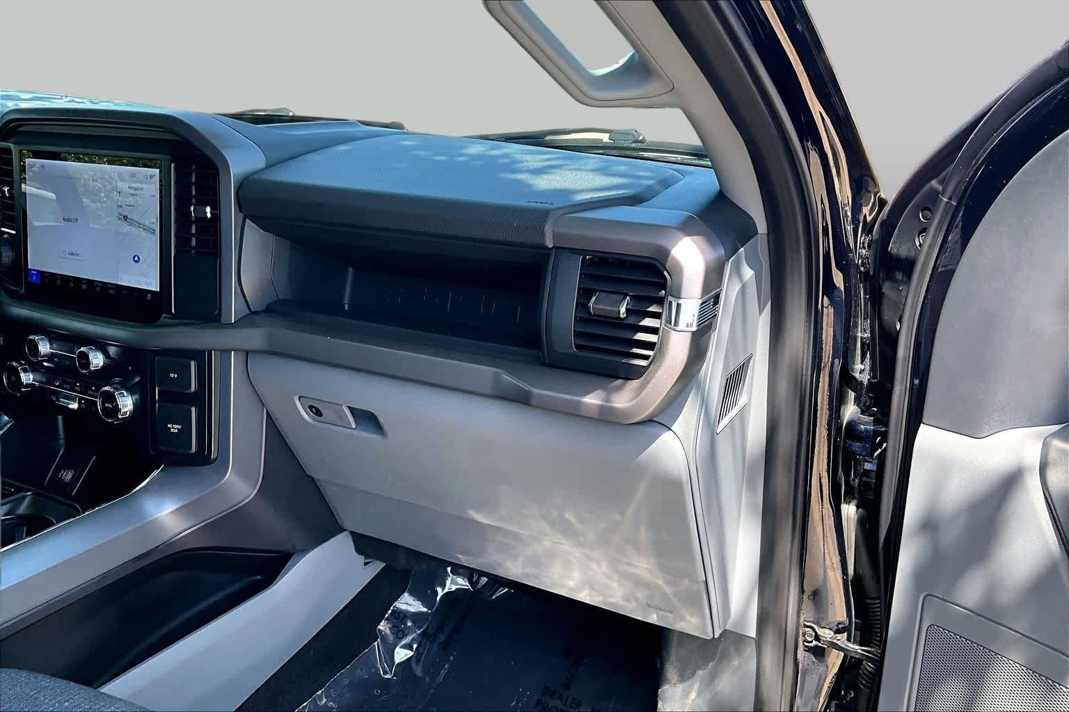 Certified 2025 Ford F150 Lightning XLT AWD/4WD image 18