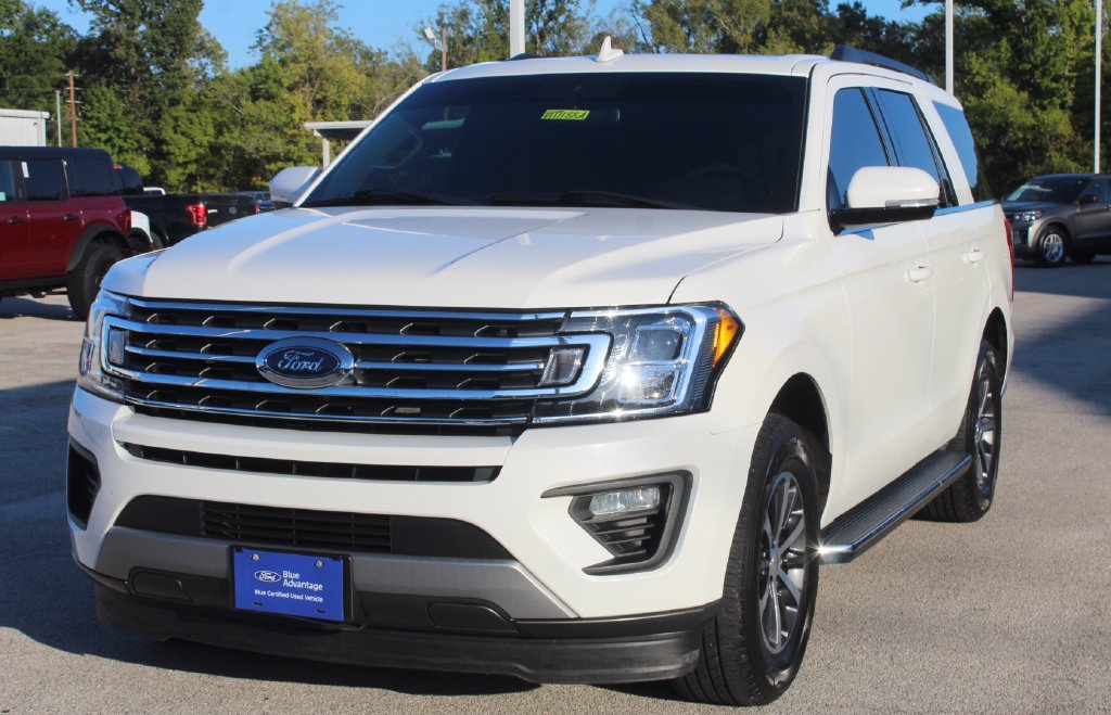 Certified 2021 Ford Expedition XLT RWD image 3
