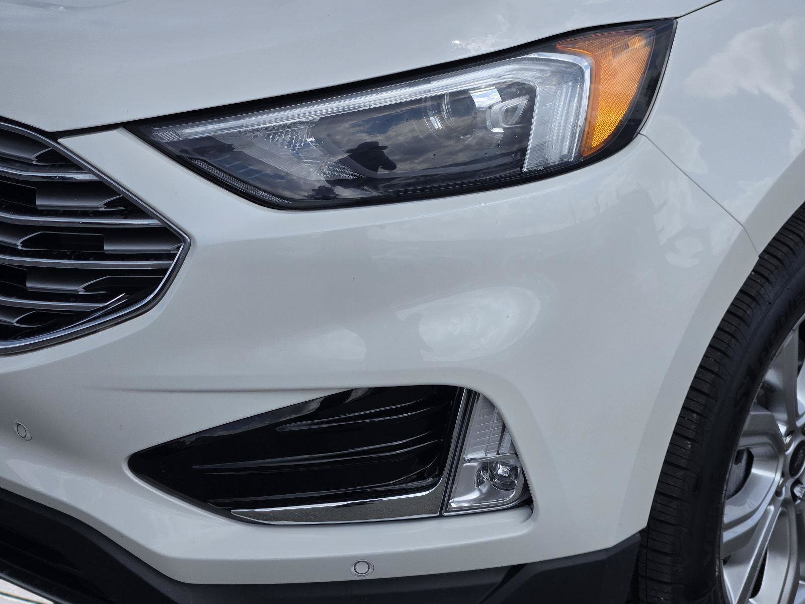 Certified 2023 Ford Edge Titanium AWD/4WD image 10