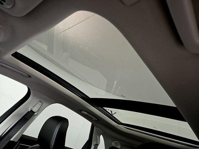 Certified 2021 Ford Edge Titanium image 14