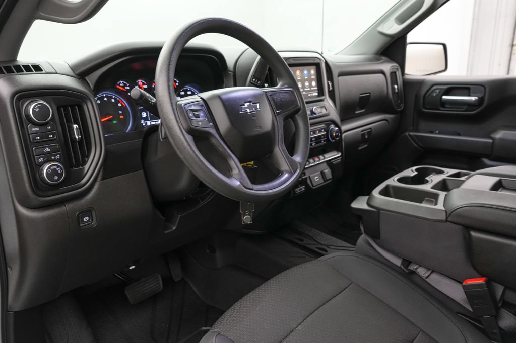 Used 2019 Chevrolet Silverado 1500 Custom Trail Boss w/ Custom Convenience Package AWD/4WD image 13