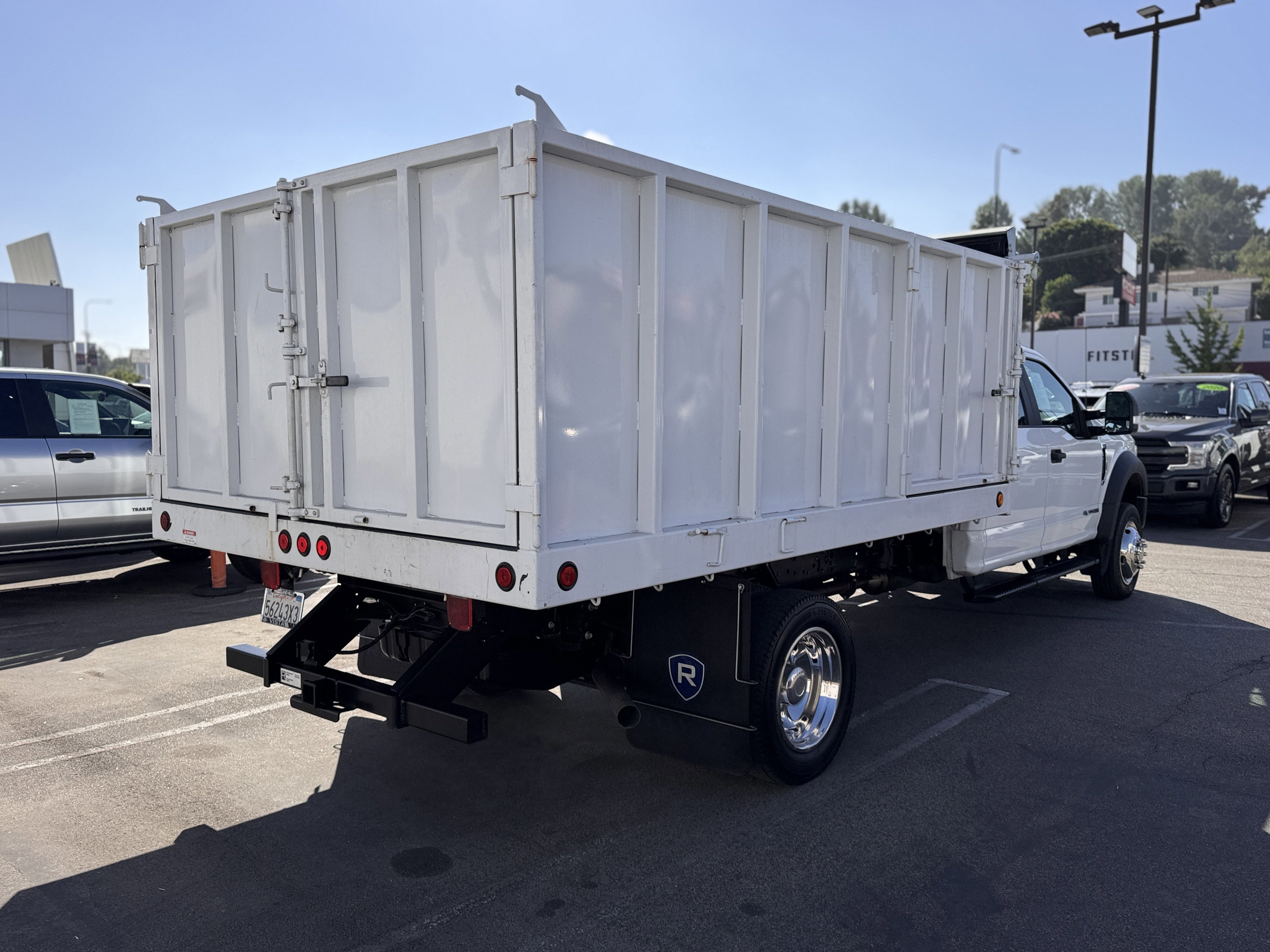 Certified 2022 Ford F550 4x4 Crew Cab Super Duty w/ Power Equipment Group image 6