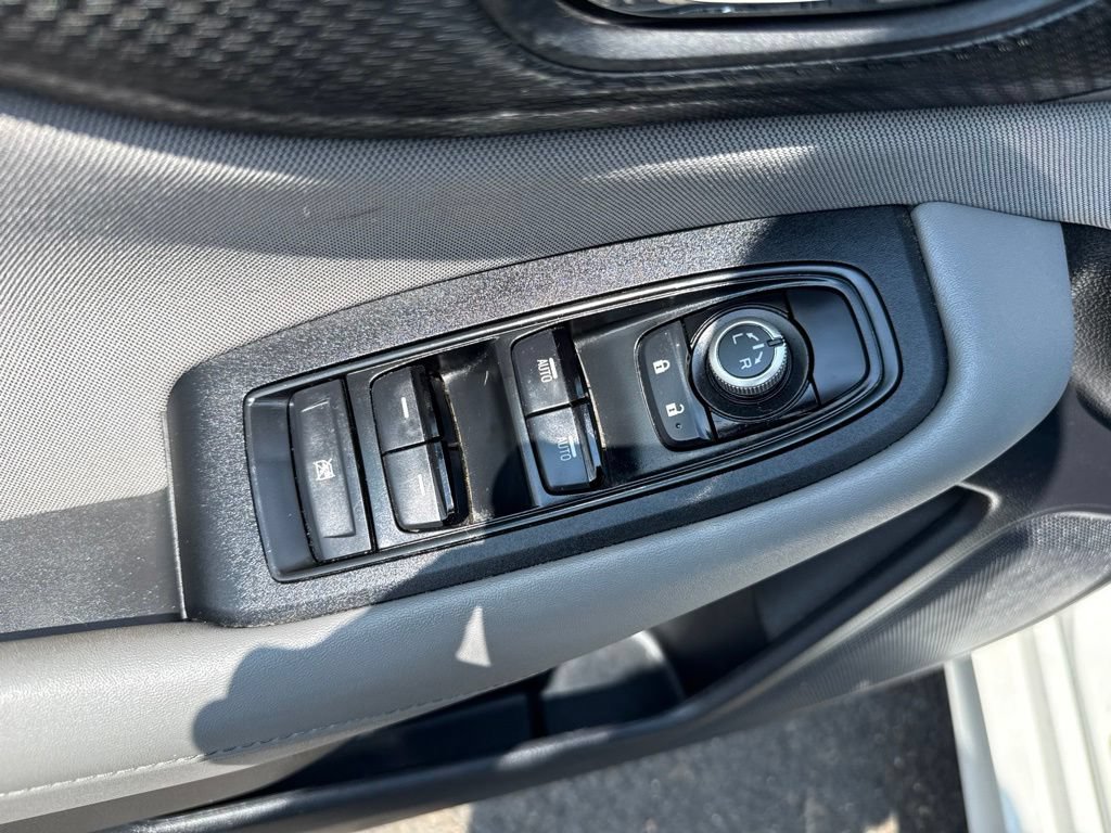 Used 2024 Subaru Legacy Premium AWD/4WD image 16