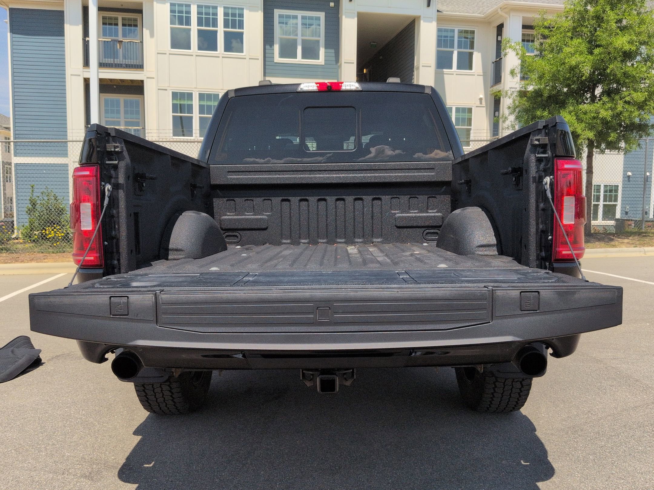 Certified 2022 Ford F150 XLT w/ Equipment Group 302A High AWD/4WD image 32