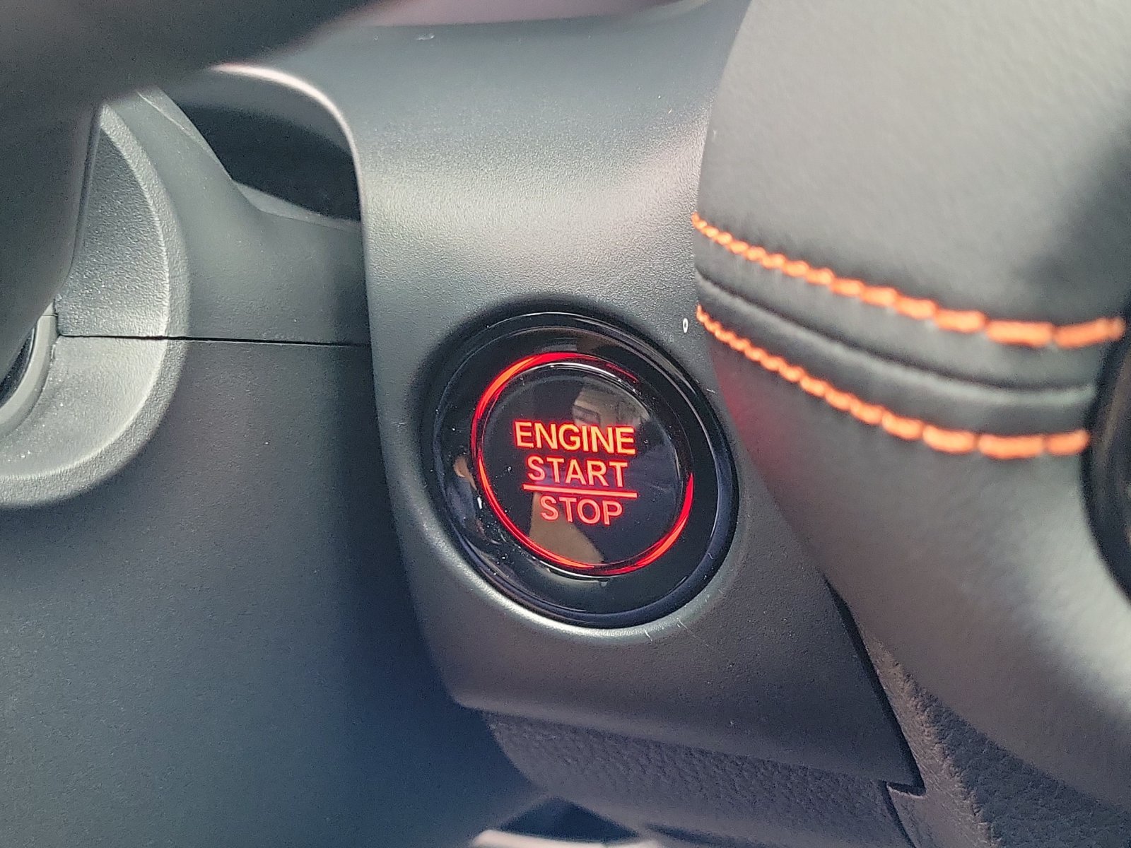 Used 2025 Honda HR-V Sport image 28