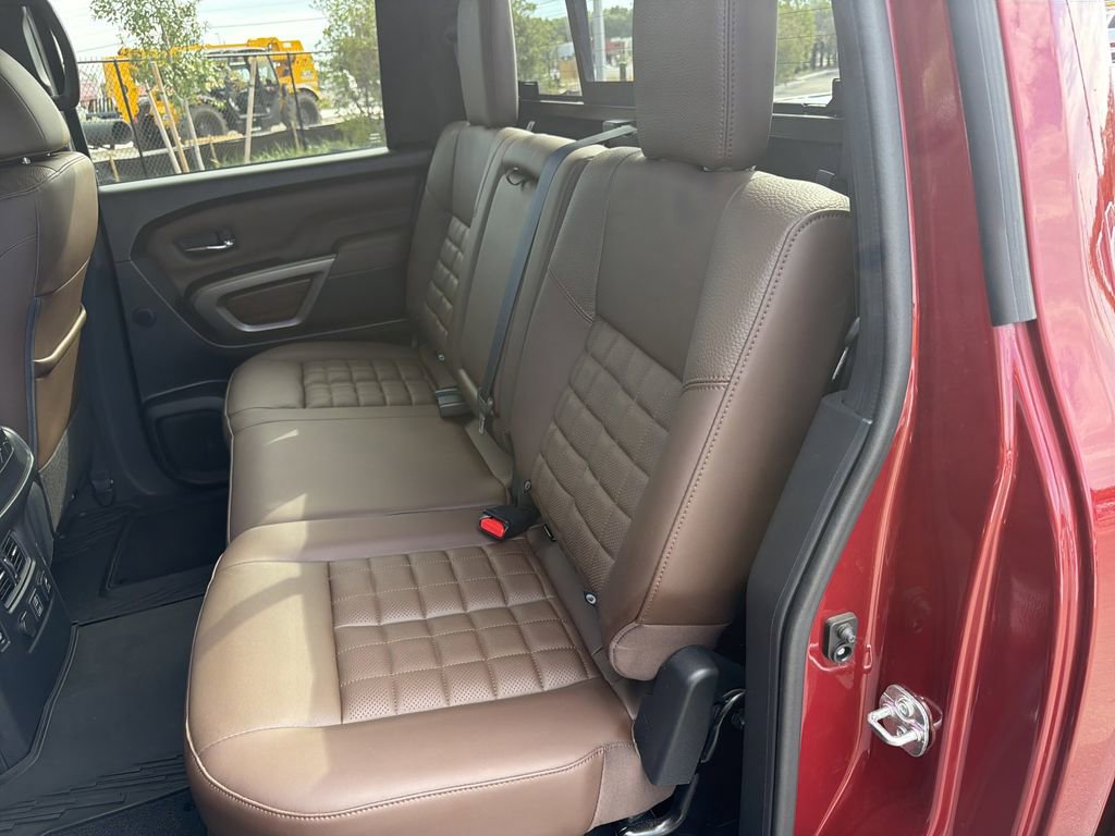 Used 2024 Nissan Titan Platinum Reserve w/ Moonroof Package AWD/4WD image 16