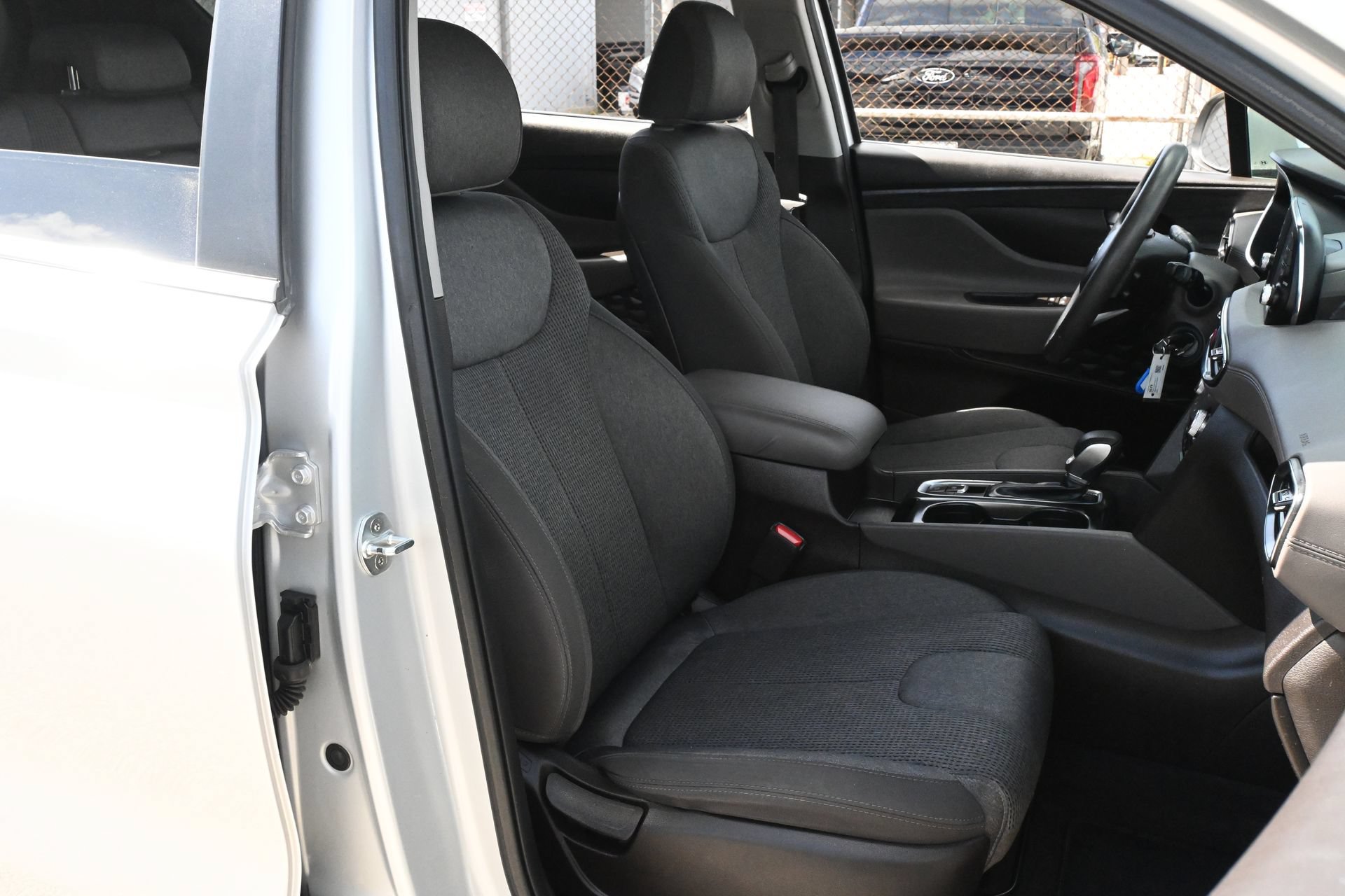 Used 2020 Hyundai Santa Fe SE w/ Cargo Package FWD image 22