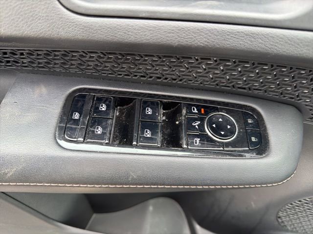 Used 2024 Nissan Ariya ENGAGE e-4ORCE image 19