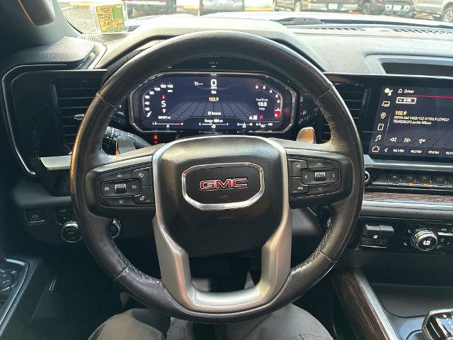 Used 2022 GMC Sierra 1500 Elevation w/ Elevation Premium Package AWD/4WD image 17