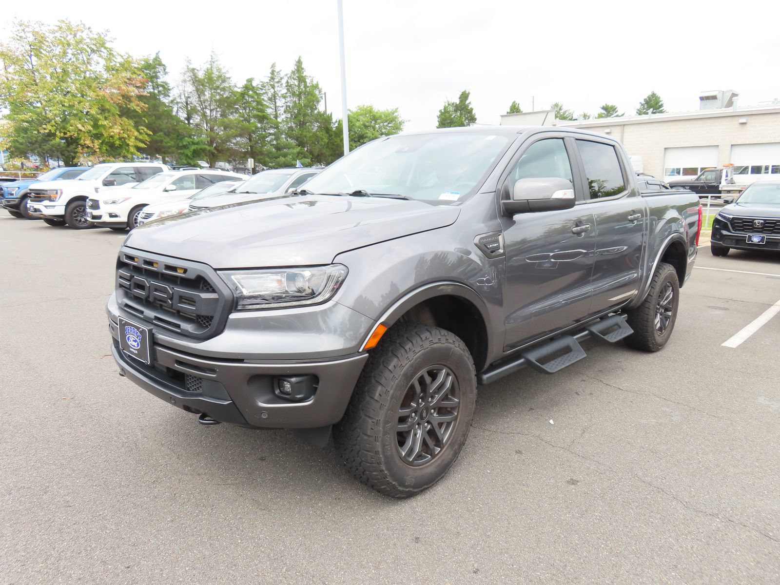 Certified 2022 Ford Ranger Lariat w/ Tremor Off-Road Package AWD/4WD image 3