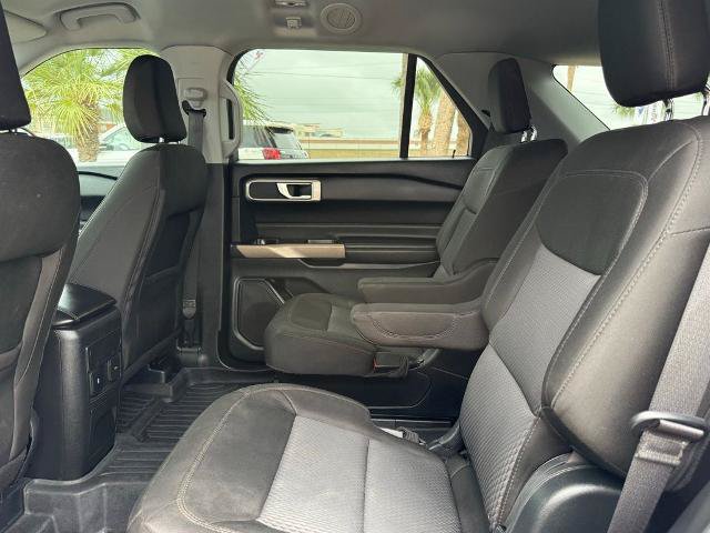 Certified 2024 Ford Explorer XLT RWD image 21
