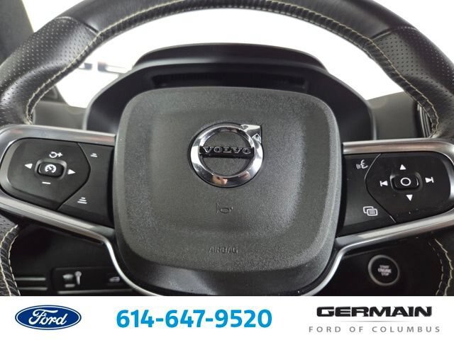 Used 2021 Volvo XC40 T5 R-Design AWD/4WD image 25