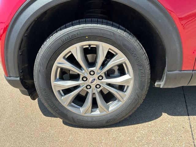 Certified 2023 Ford Explorer XLT w/ Equipment Group 202A AWD/4WD image 11