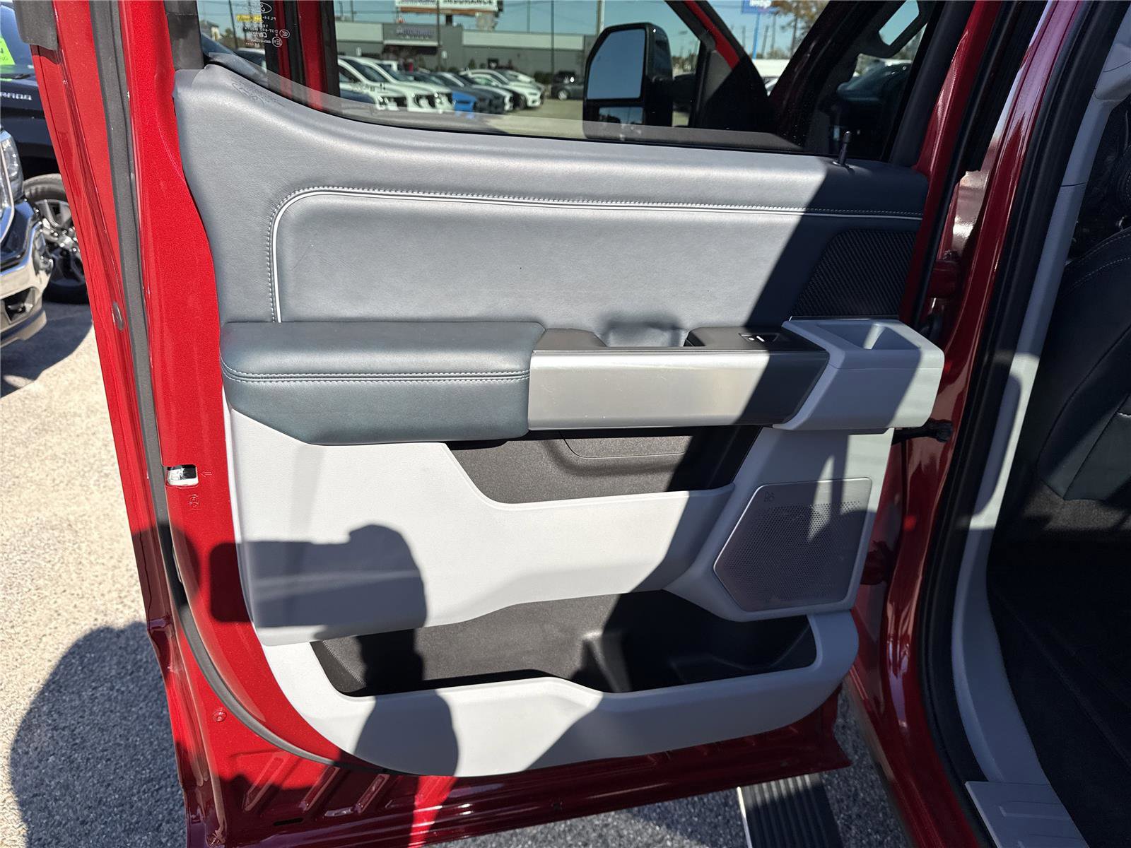 Certified 2024 Ford F350 Limited image 28