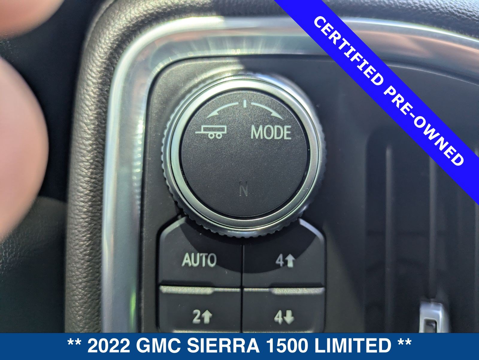 Used 2022 GMC Sierra 1500 SLT w/ SLT Premium Plus Package AWD/4WD image 40