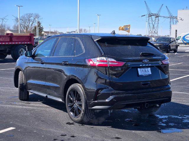 Certified 2024 Ford Edge ST-Line w/ Class II Trailer Tow Package image 16