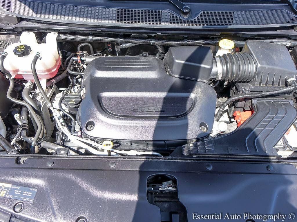 Used 2025 Chrysler Pacifica Select FWD image 22