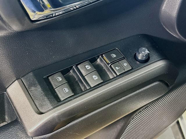 Used 2022 Toyota Tacoma TRD Off-Road w/ Technology Package AWD/4WD image 21