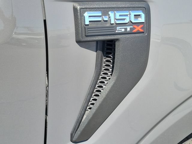 Certified 2021 Ford F150 XL w/ STX Appearance Package RWD image 8