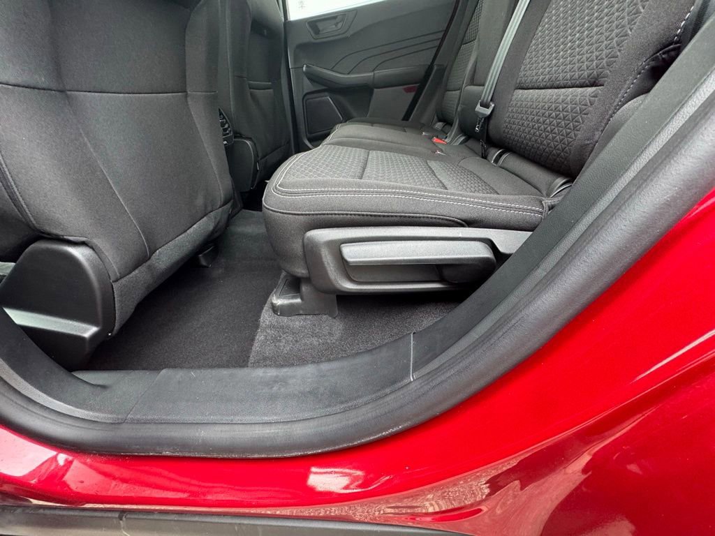 Certified 2023 Ford Escape Active AWD/4WD image 12