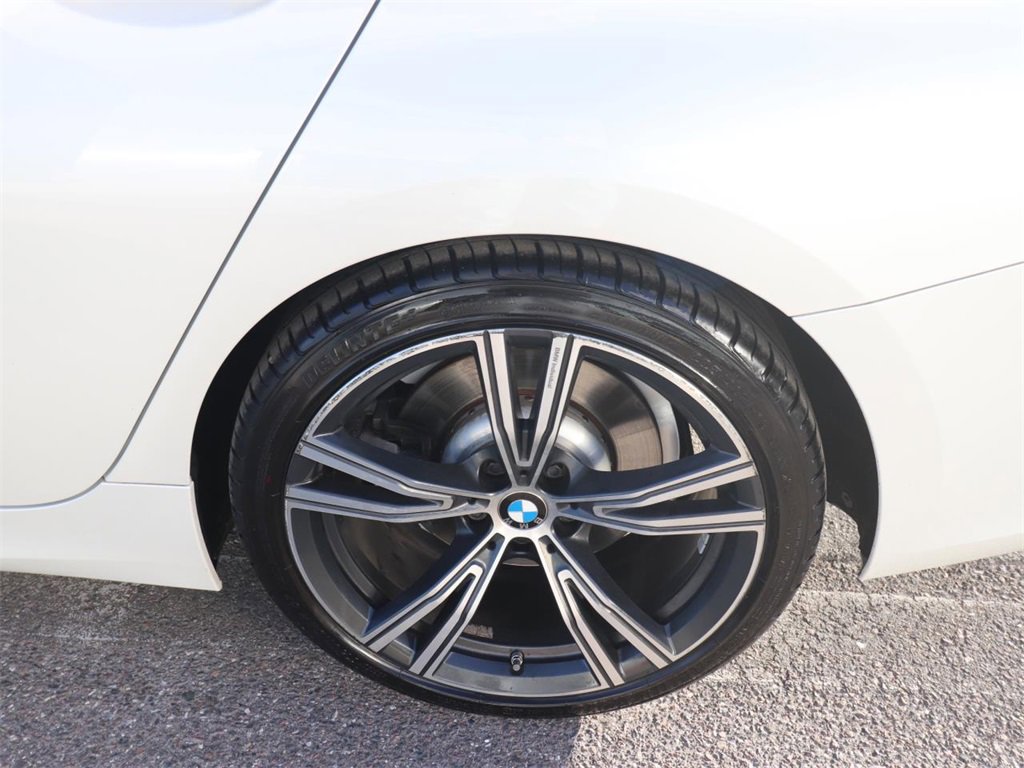 Used 2021 BMW 330i Sedan w/ Convenience Package image 22