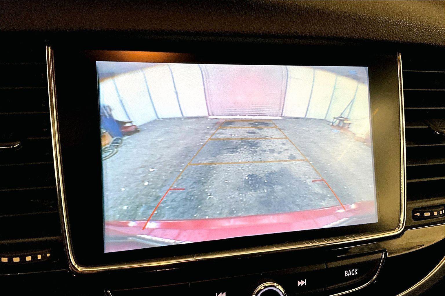 Used 2019 Buick Encore Sport Touring image 20