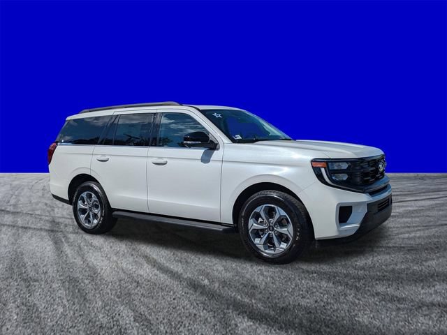 Certified 2027 Ford Expedition Active RWD image 2