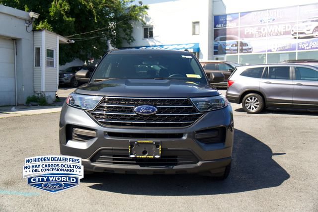Certified 2020 Ford Explorer XLT w/ Comfort Package AWD/4WD image 2