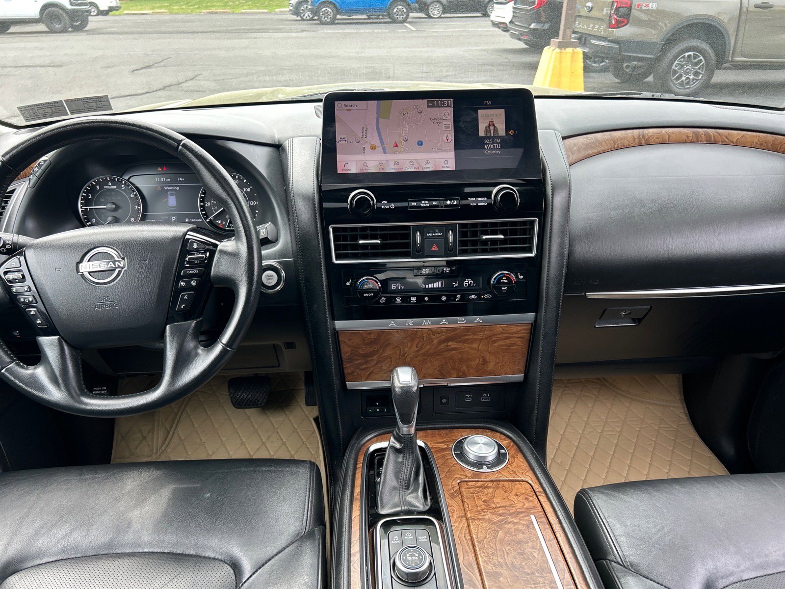 Used 2022 Nissan Armada SL image 3