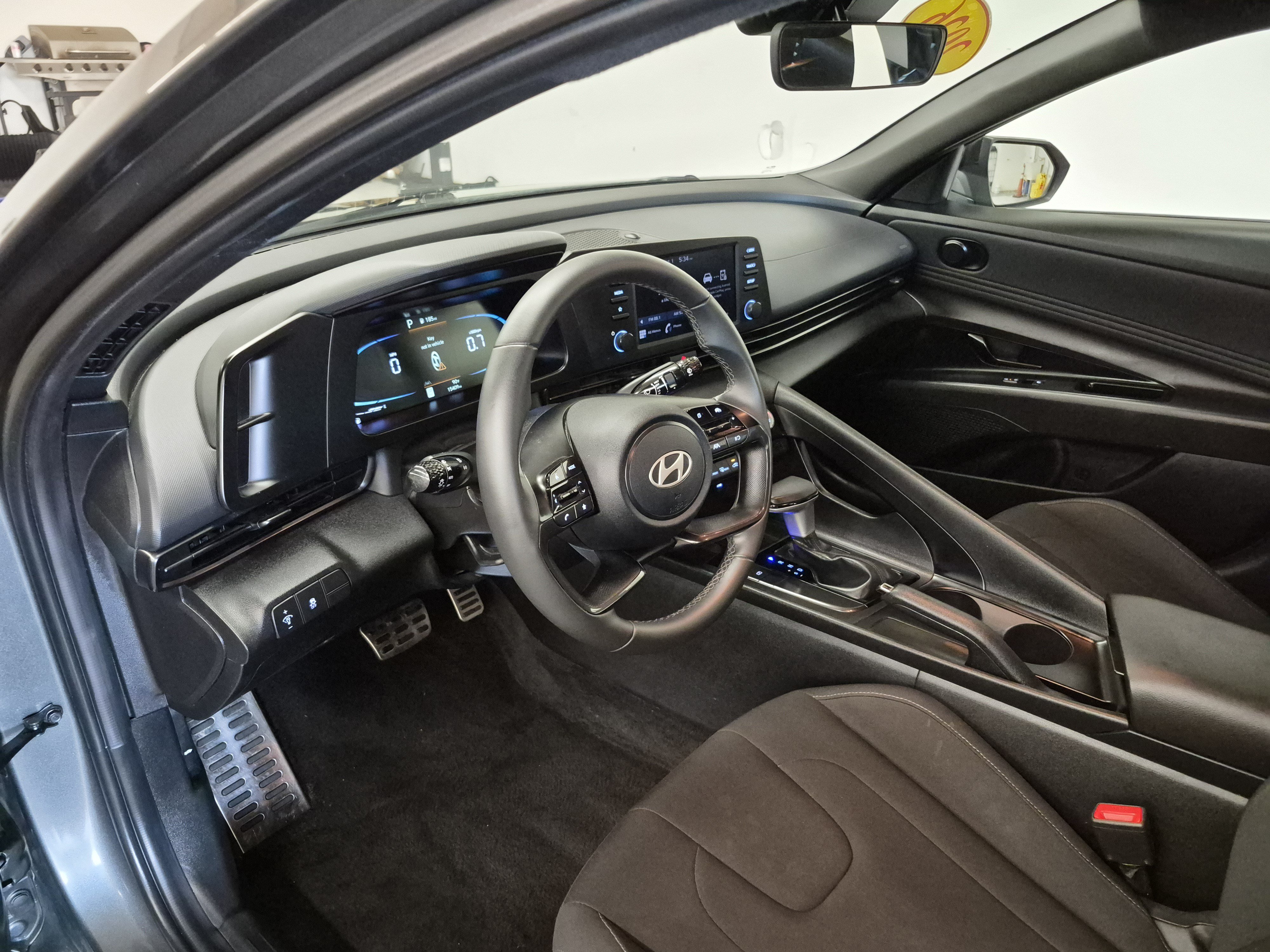 Used 2026 Hyundai Elantra Sport FWD image 15