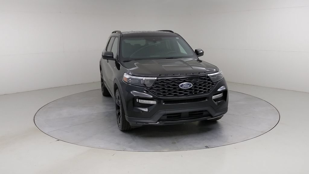 Certified 2023 Ford Explorer ST-Line AWD/4WD image 10