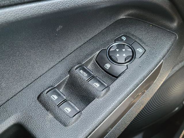 Certified 2020 Ford EcoSport SE image 24