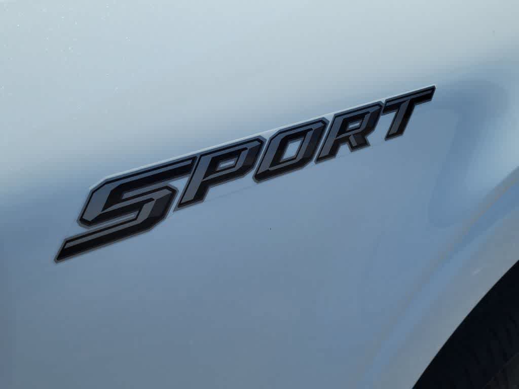 Certified 2022 Ford F150 Lariat w/ Equipment Group 502A High RWD image 4