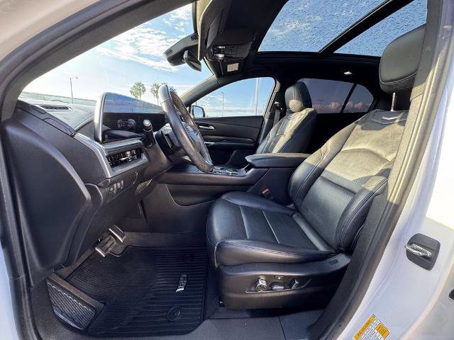 Used 2024 Cadillac XT4 Sport image 14