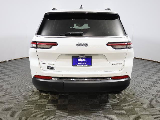 Used 2022 Jeep Grand Cherokee L Limited AWD/4WD image 7