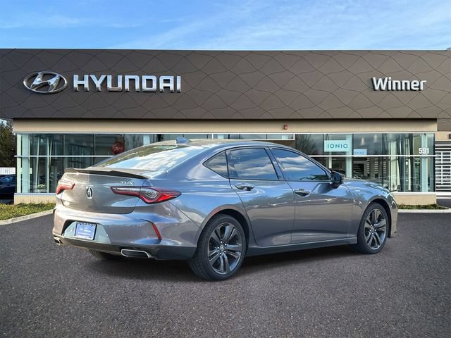 Used 2022 Acura TLX w/ A-SPEC Pkg FWD image 4