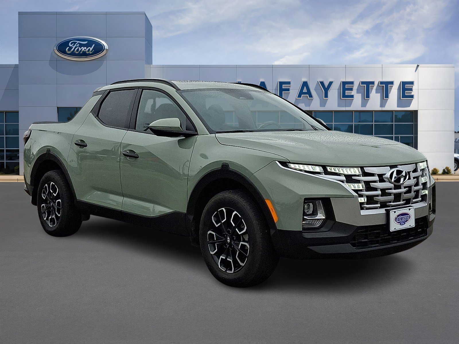 Used 2023 Hyundai Santa Cruz SEL w/ Activity Package image 1