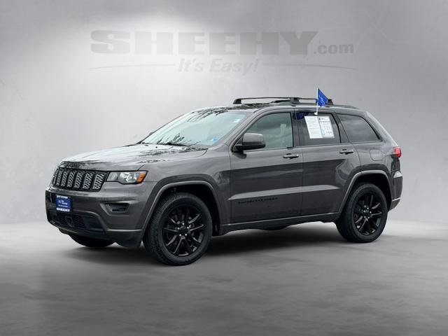 Used 2020 Jeep Grand Cherokee Altitude AWD/4WD image 17