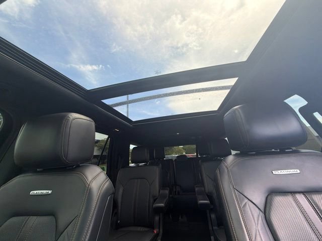 Certified 2023 Ford Expedition Max Platinum RWD image 15