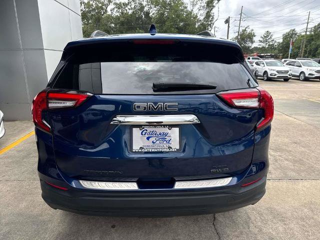 Used 2022 GMC Terrain SLE w/ Driver Convenience Package FWD image 6