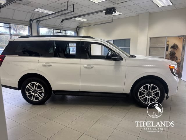 Certified 2025 Ford Expedition Active RWD image 10