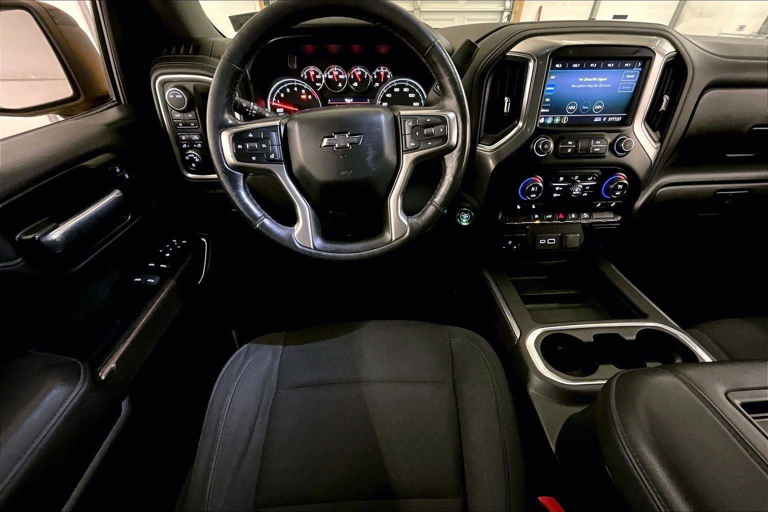 Used 2021 Chevrolet Silverado 1500 LT Trail Boss w/ Bed Protection Package image 7