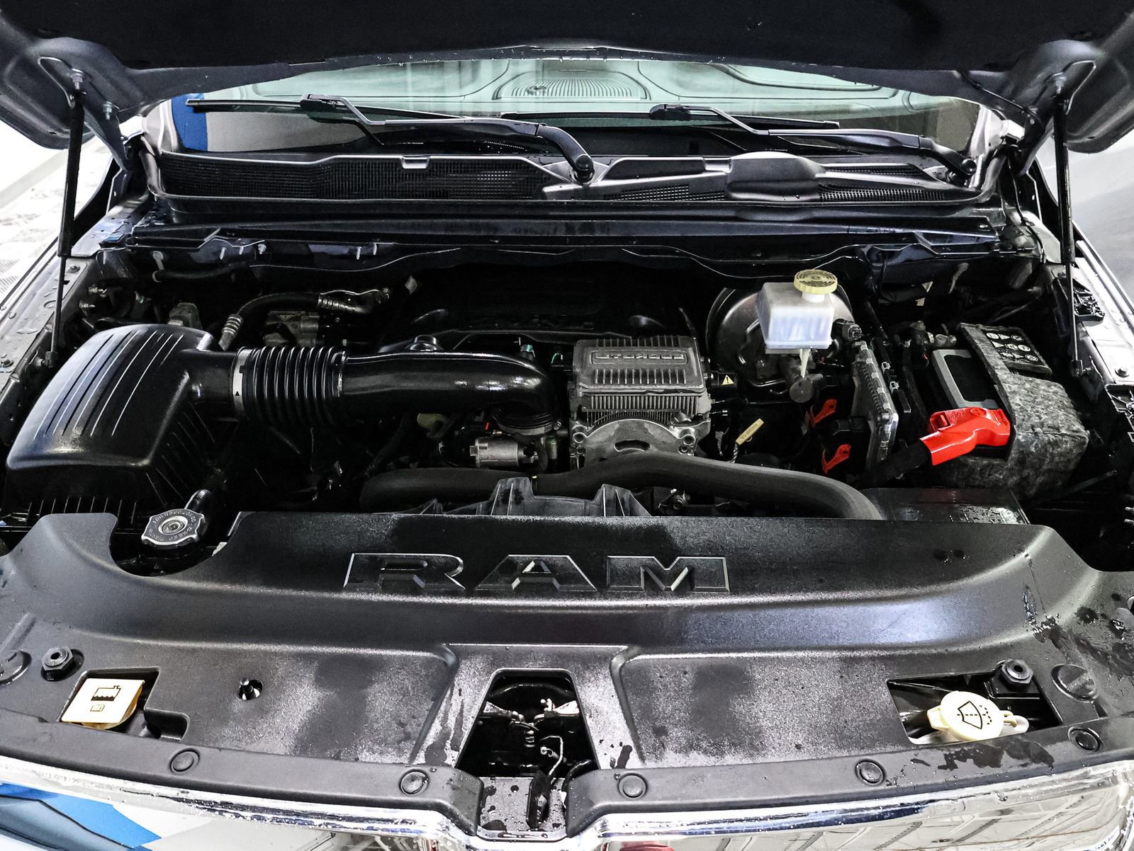 Used 2020 RAM 1500 Limited image 16