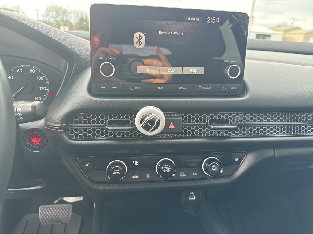 Used 2023 Honda HR-V Sport image 3