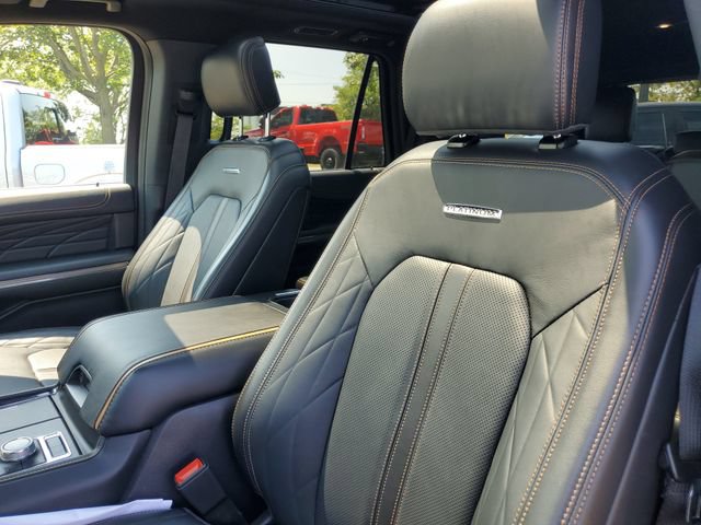 Certified 2024 Ford Expedition Platinum AWD/4WD image 15