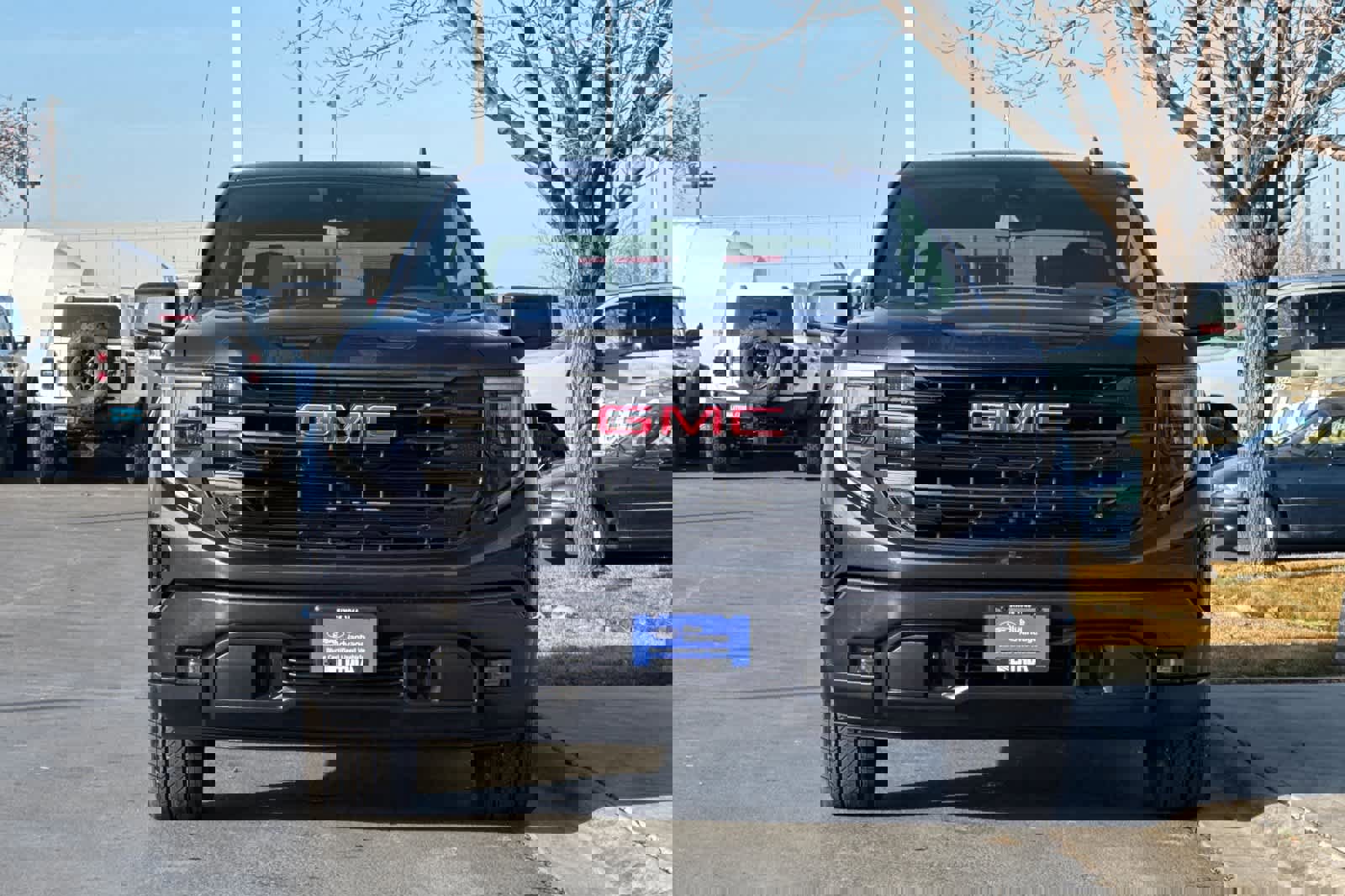 Used 2025 GMC Sierra 1500 Elevation image 8