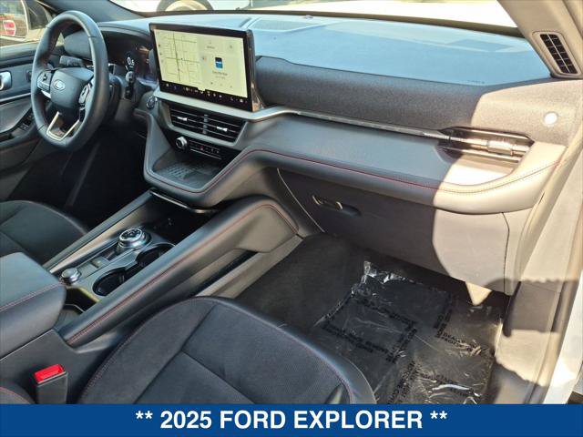 Certified 2025 Ford Explorer ST w/ Sun And Sound Package AWD/4WD image 23