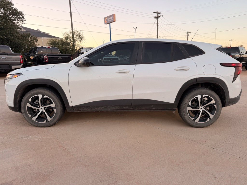 Used 2024 Chevrolet Trax RS FWD image 7