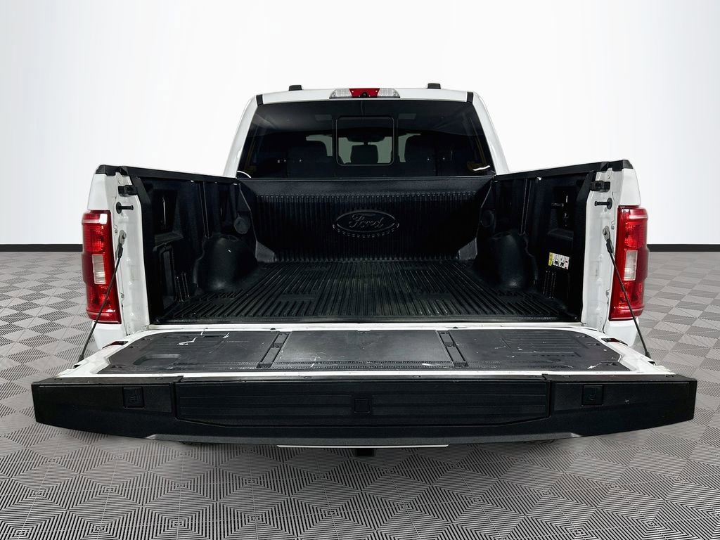 Certified 2022 Ford F150 XLT w/ Equipment Group 302A High image 27